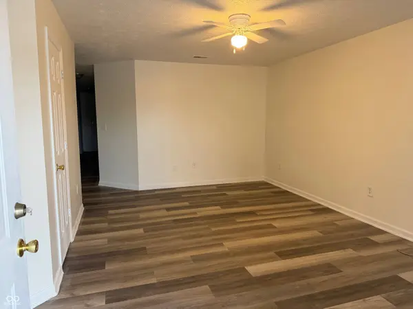 4930 Elliott AVE, Indianapolis, IN 46201