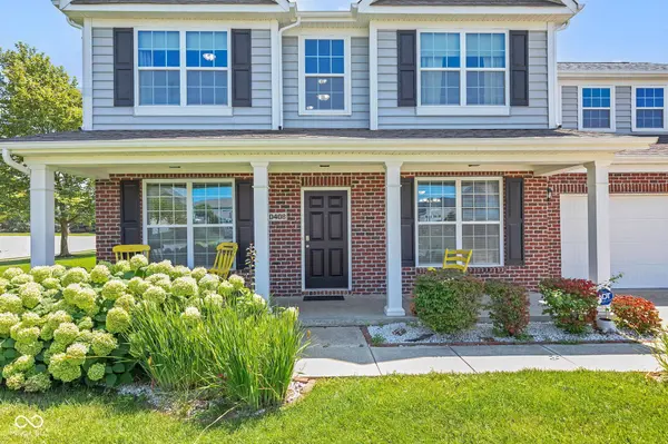 10408 Hammersley DR, Fishers, IN 46040