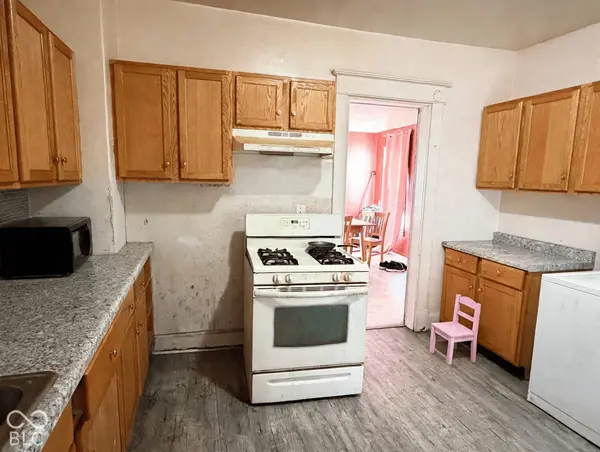 1043 W 36th ST, Indianapolis, IN 46208