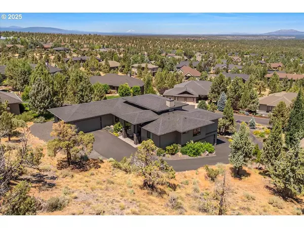 10175 SUNDANCE RIDGE LOOP, Redmond, OR 97756