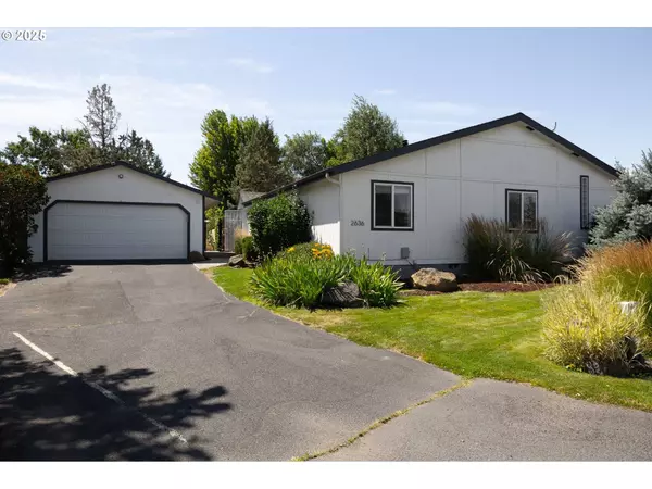 2636 SW MARIPOSA LOOP, Redmond, OR 97756