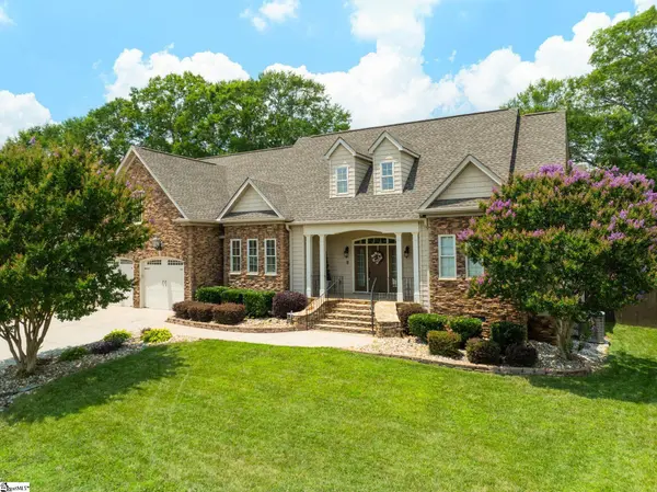 309 Whisper Walk Way, Fountain Inn, SC 29644