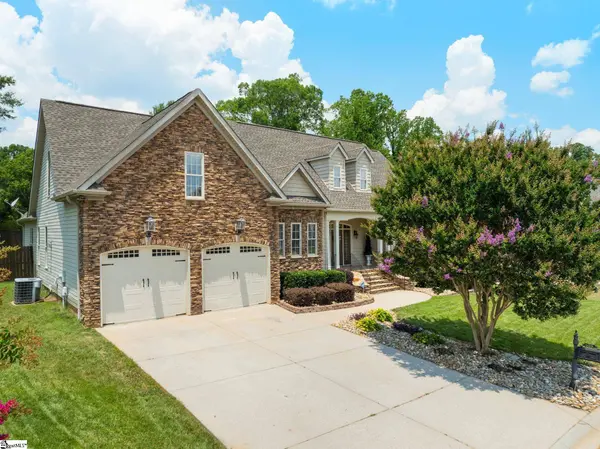 309 Whisper Walk Way, Fountain Inn, SC 29644