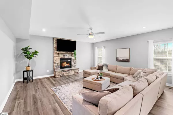 288 Chinook Drive, Greenville, SC 29607