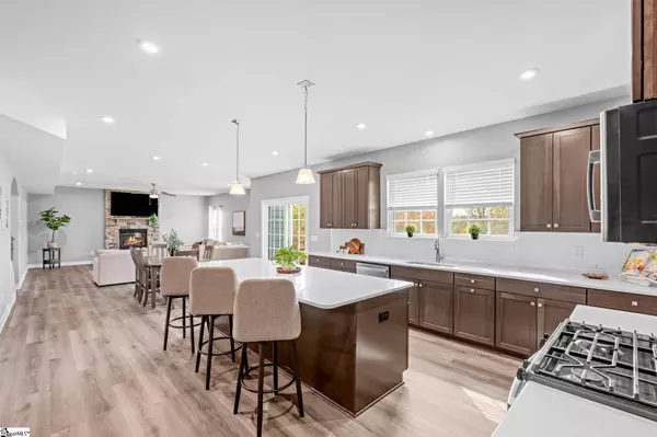 288 Chinook Drive, Greenville, SC 29607