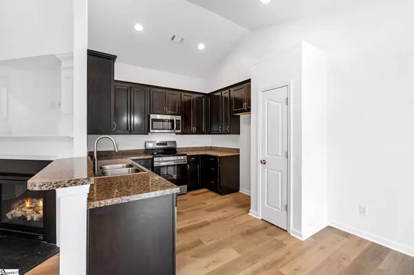 304 Riverdale Road, Simpsonville, SC 29680