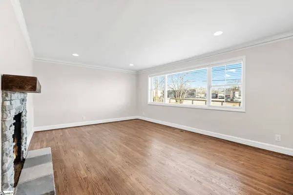 1801 Pleasantburg Drive, Greenville, SC 29609