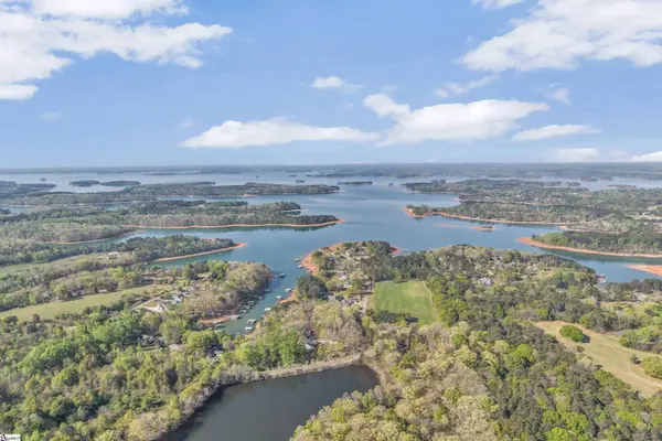 121 Capeview Lane, Anderson, SC 29626