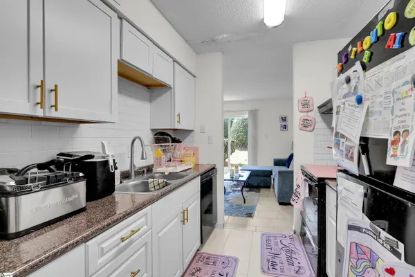 309 Miller Rd Unit 104 Road, Greenville, SC 29662