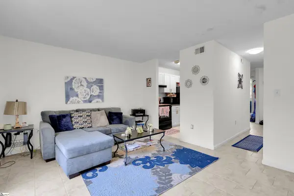 309 Miller Rd Unit 104 Road, Greenville, SC 29662