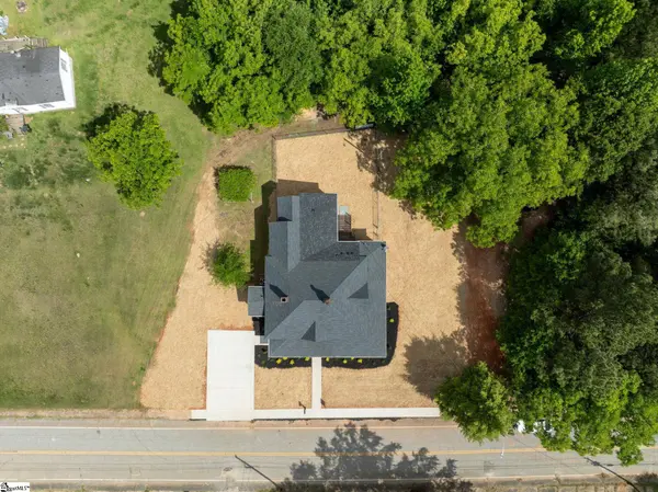 444 W Peachtree Street, Woodruff, SC 29388