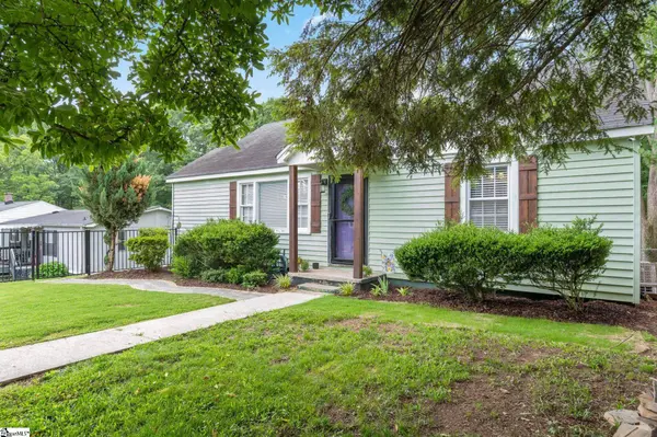 21 Nancy Drive, Greenville, SC 29617