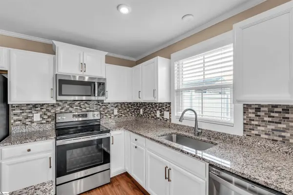 10 Tippetts Court, Piedmont, SC 29673