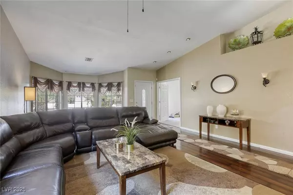 2217 Riderwood AVE, North Las Vegas, NV 89032