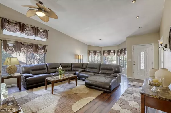 2217 Riderwood AVE, North Las Vegas, NV 89032