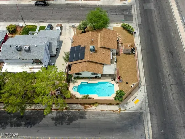 3908 Duero WAY, Las Vegas, NV 89103