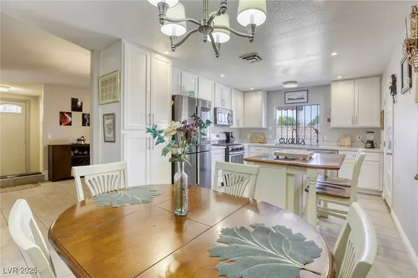 3908 Duero WAY, Las Vegas, NV 89103