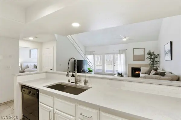 2728 Ferrin RD, Las Vegas, NV 89117