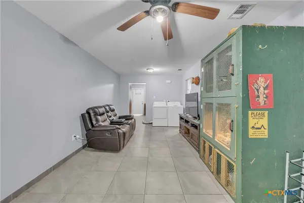 1814 Alamo AVE, Killeen, TX 76541