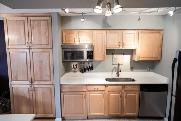 500 E Riverside DR #126, Austin, TX 78704