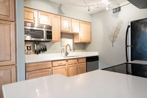 500 E Riverside DR #126, Austin, TX 78704