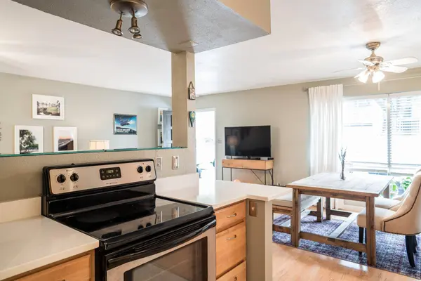 500 E Riverside DR #126, Austin, TX 78704