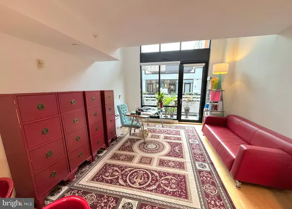 912 F ST NW #703, Washington, DC 20004