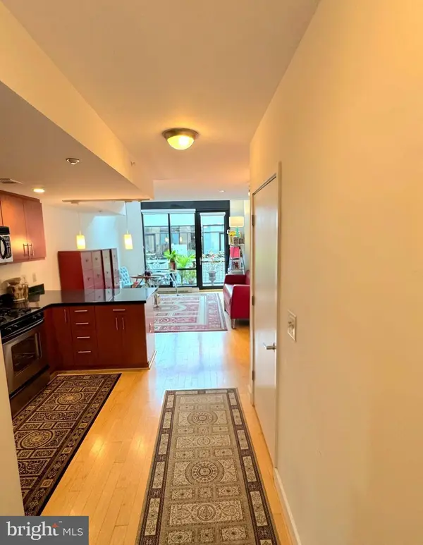 912 F ST NW #703, Washington, DC 20004