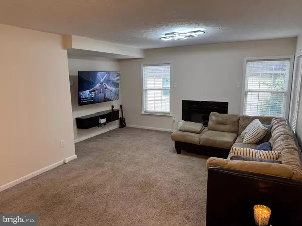 10912 MARYLAND WOODS CT, Waldorf, MD 20602