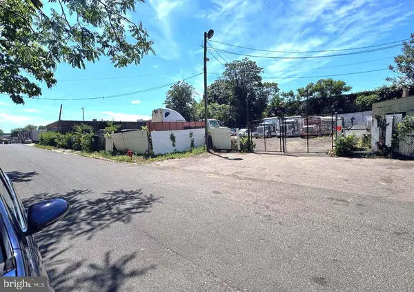 4414 PENNWOOD RD, Brentwood, MD 20722