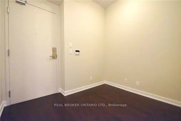 14 York ST #4405, Toronto C01, ON M5J 0B1