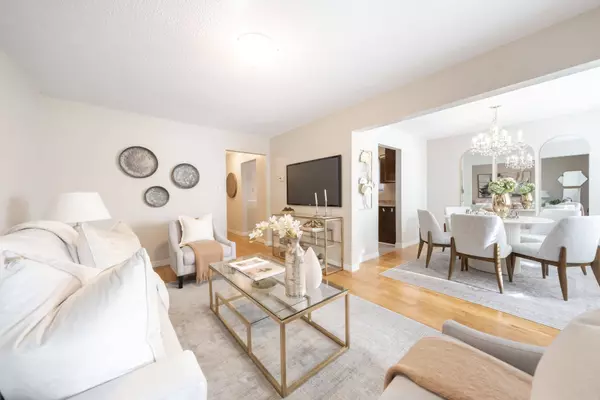 11 Blue Lagoon CT, Toronto E08, ON M1J 3M3