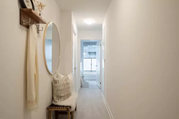 1 Quarrington Lane N/A #912, Toronto, ON M3C 0S4