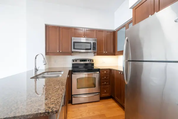 2191 Yonge ST #4403, Toronto C10, ON M4S 3H8
