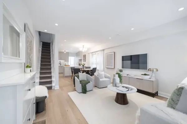 162 Coleman AVE, Toronto E02, ON M4C 1R2
