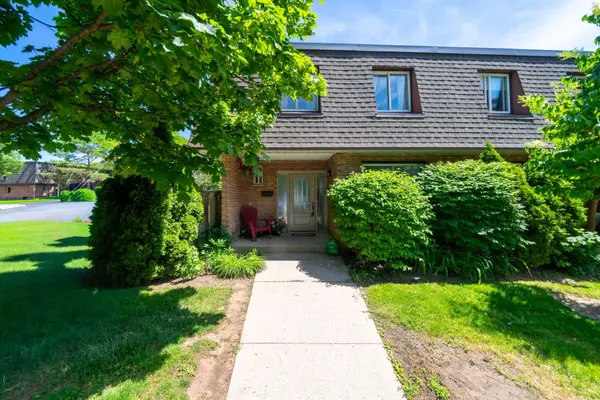 684 Dynes RD #1
