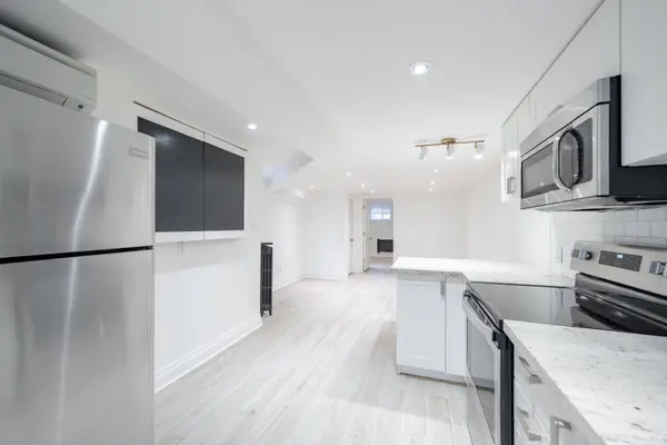 419 Ossington AVE #Lower, Toronto C01, ON M6J 3A6