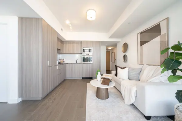 11 Wellesley ST W #5311, Toronto C01, ON M4Y 0G4