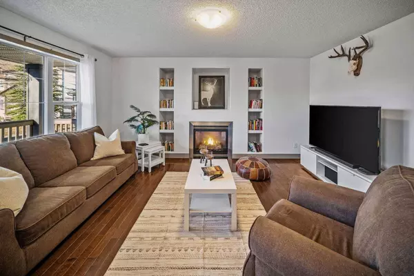 250 Copperstone GRV SE, Calgary, AB T2Z 4X7