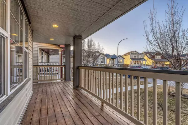 250 Copperstone GRV SE, Calgary, AB T2Z 4X7