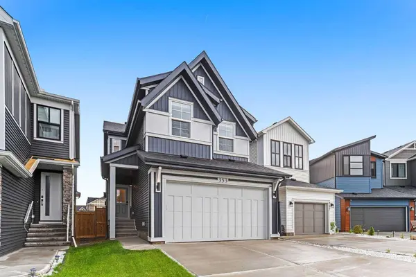 353 Edith RD NW, Calgary, AB T3R 1Y9