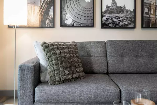 220 12 AVE SE #1503, Calgary, AB T2G 0R5