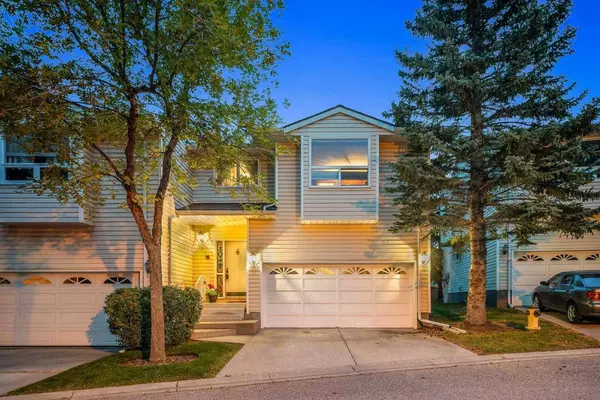 131 Prominence HTS SW, Calgary, AB T3H 2Z6