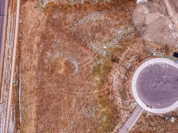 23 Aspen Ridge PT SW, Calgary, AB T3H 0J8