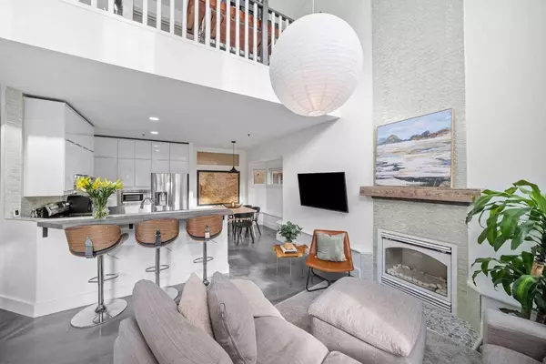 916 19 AVE SW #103, Calgary, AB T2T 0H7