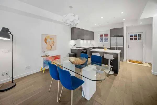 1818 14A ST SW #302, Calgary, AB T2T 3W6