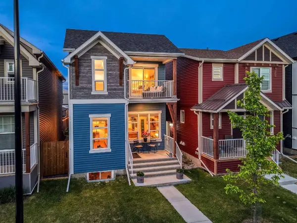 176 Seton Villas SE, Calgary, AB T3M 3L9