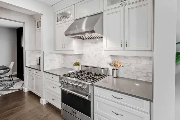 656 Quarry WAY SE, Calgary, AB T2C 5H6