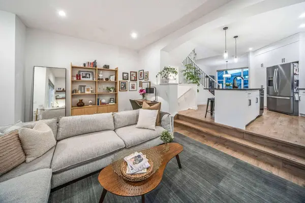 176 Seton Villas SE, Calgary, AB T3M 3L9
