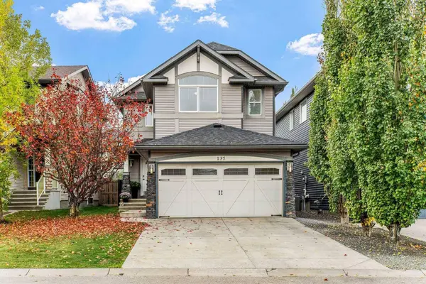 137 Sage Valley Close NW